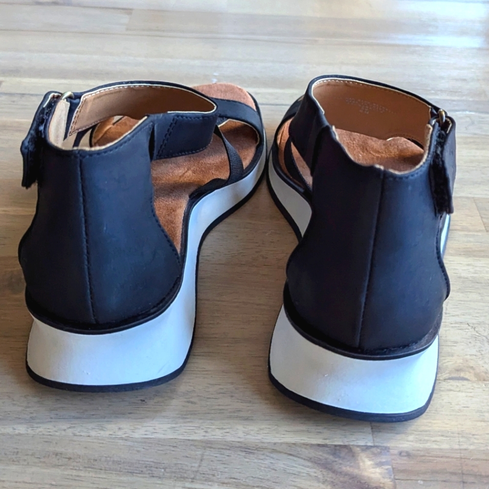 Adrienne Vittadini‎ Marabelle Sandals Sz 6 - Picture 6 of 8